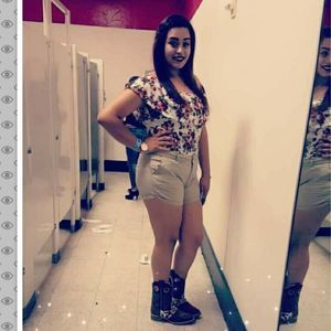 Meet your Posher, Emma